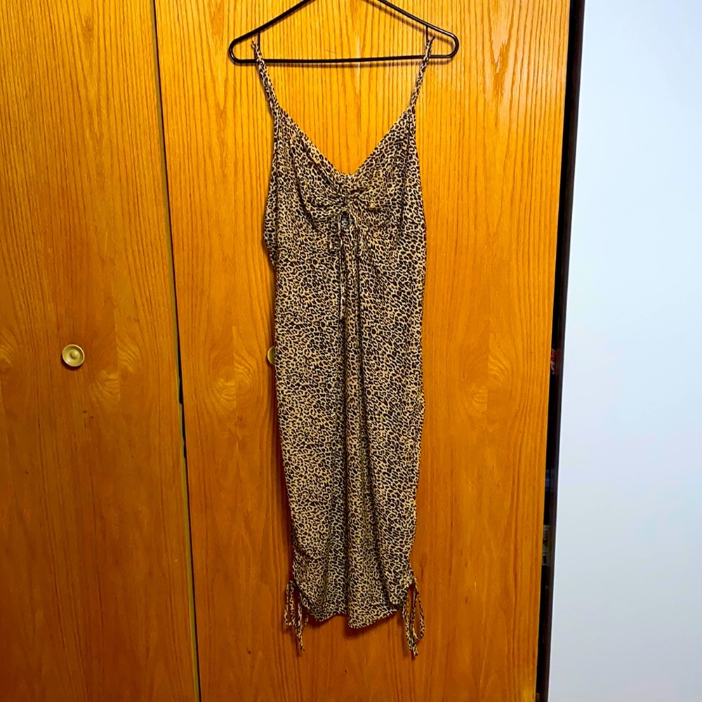 Drawstring Ruched Leopard Dress - Picture 6 of 13